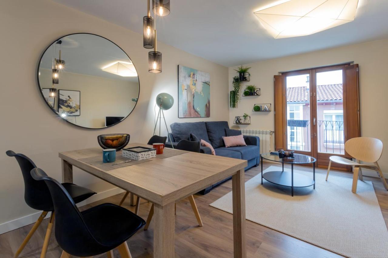 El Encanto Del 12 By Unique Rooms Burgo Exteriör bild