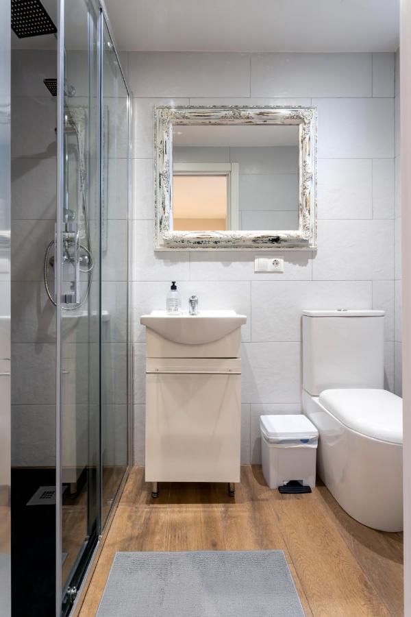 El Encanto Del 12 By Unique Rooms Burgo Exteriör bild